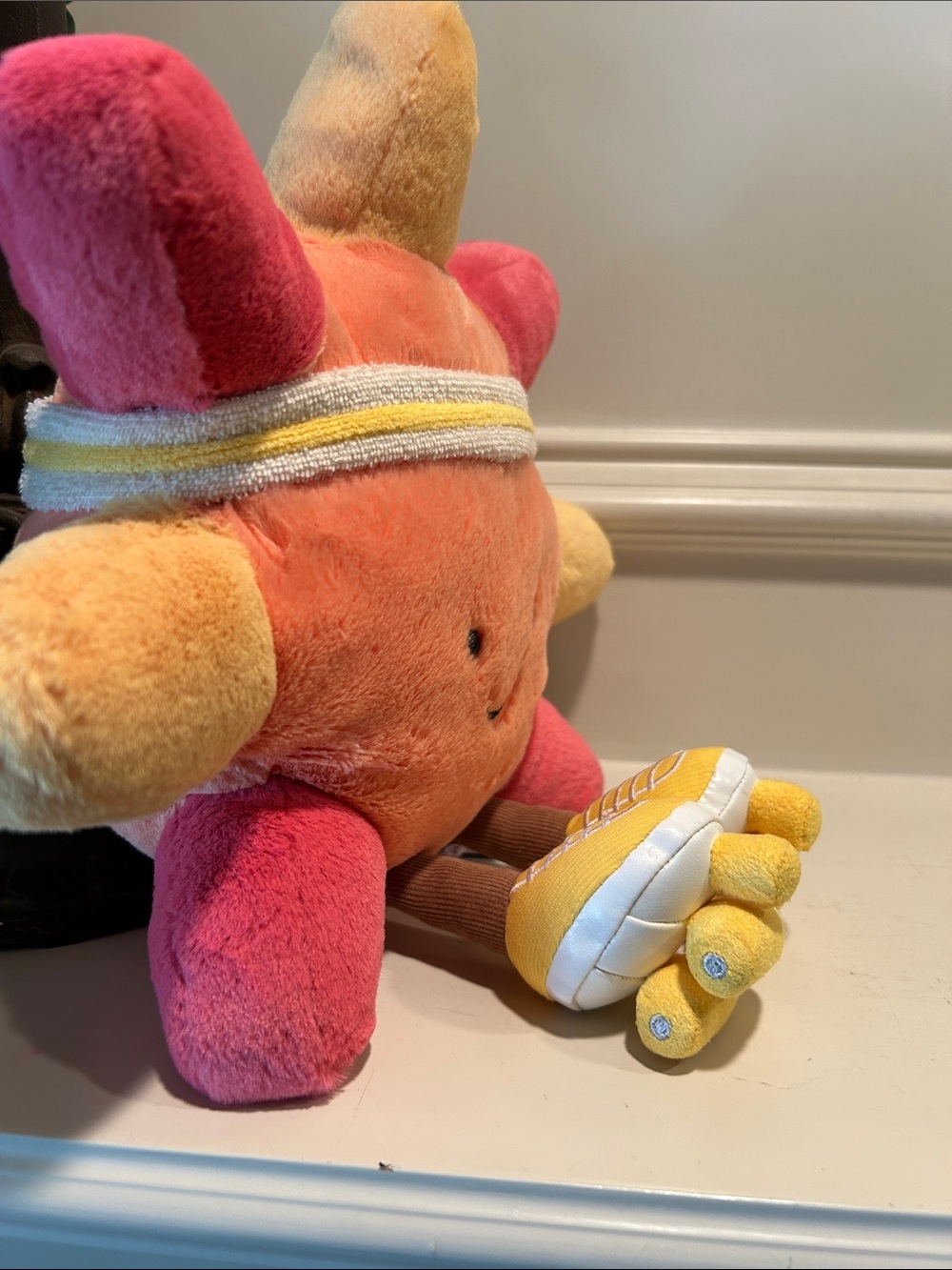 Jellycat Amuseables Sun Roller Skates Plush - Picture 4 of 6